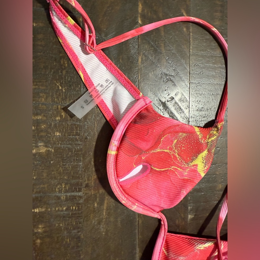 NWOT Pink Floral Bikini Sz Small - Picture 5 of 15